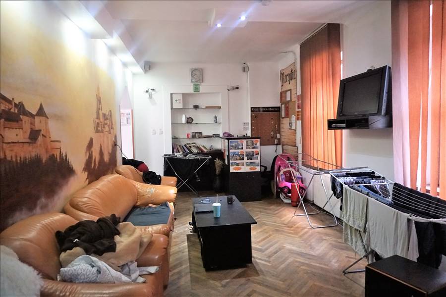 Hostel 7 camere, Zona liceului  Andrei Saguna, Brasov
