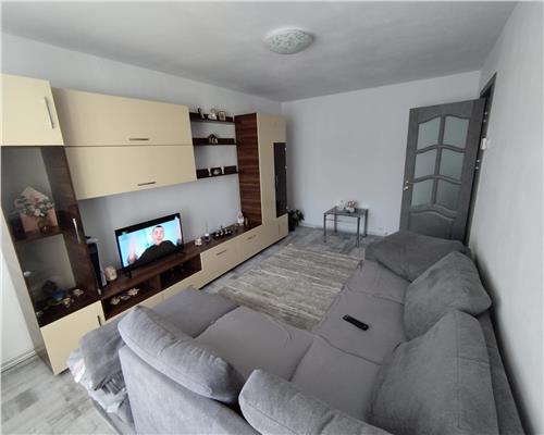 Apartament 3 camere Astra, renovat,  Brasov